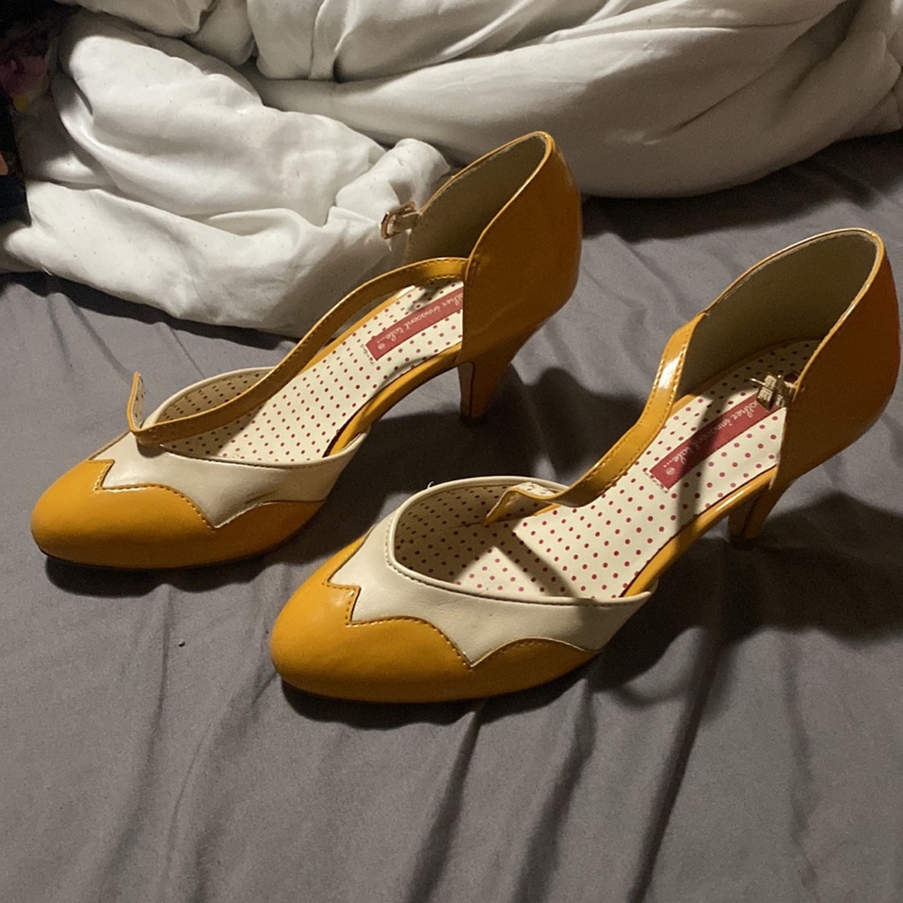 BAIT Footwear Mustard Heels